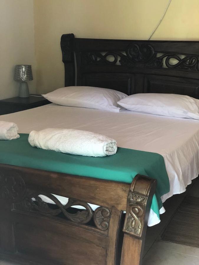 Posada Valerie Hotel Archibolds Eksteriør billede